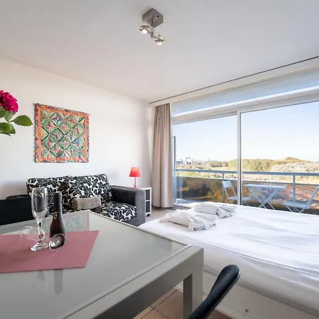 Lägenhet Studio 705 With Seaview By Interhome Bredene